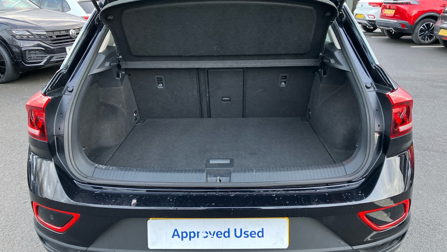 Used Volkswagen T-Roc 2022 for sale - 76507254: Photo 20