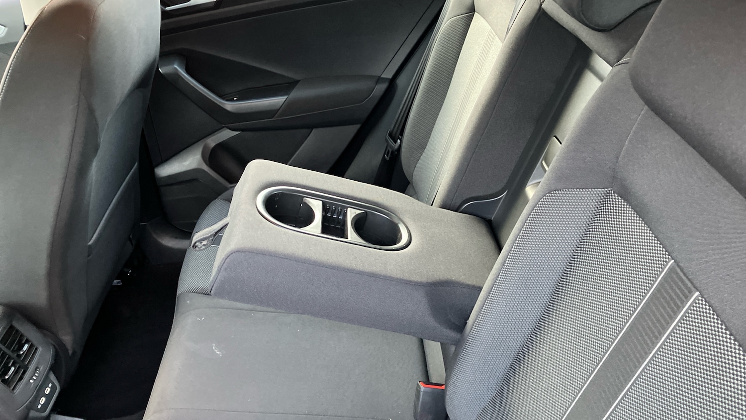 Used Volkswagen T-Roc 2022 for sale - 76507254: Photo 39