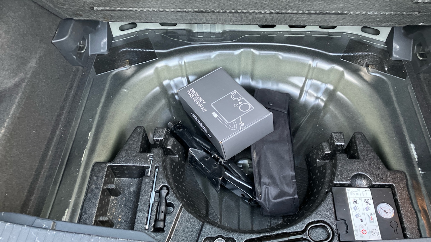 Used Volkswagen T-Roc 2022 for sale - 76507254: Photo 43