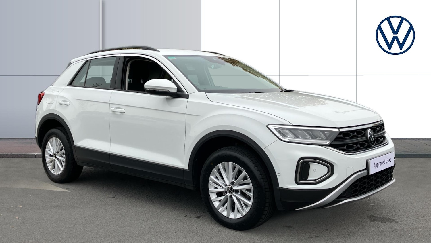 Used Volkswagen T-Roc 2022 for sale - 76263173: Photo 1