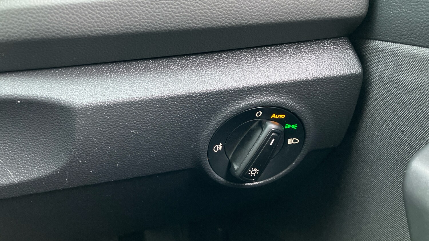 Used Volkswagen T-Roc 2022 for sale - 76263173: Photo 21