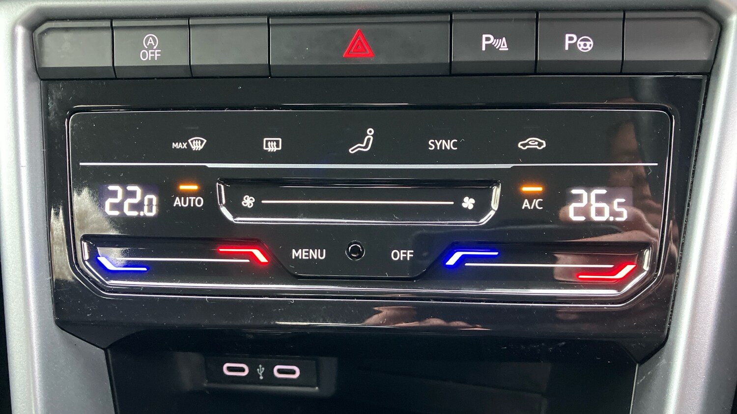 Used Volkswagen T-Roc 2022 for sale - 76263173: Photo 24