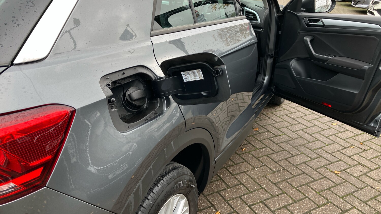 Used Volkswagen T-Roc 2022 for sale - 76566165: Photo 31