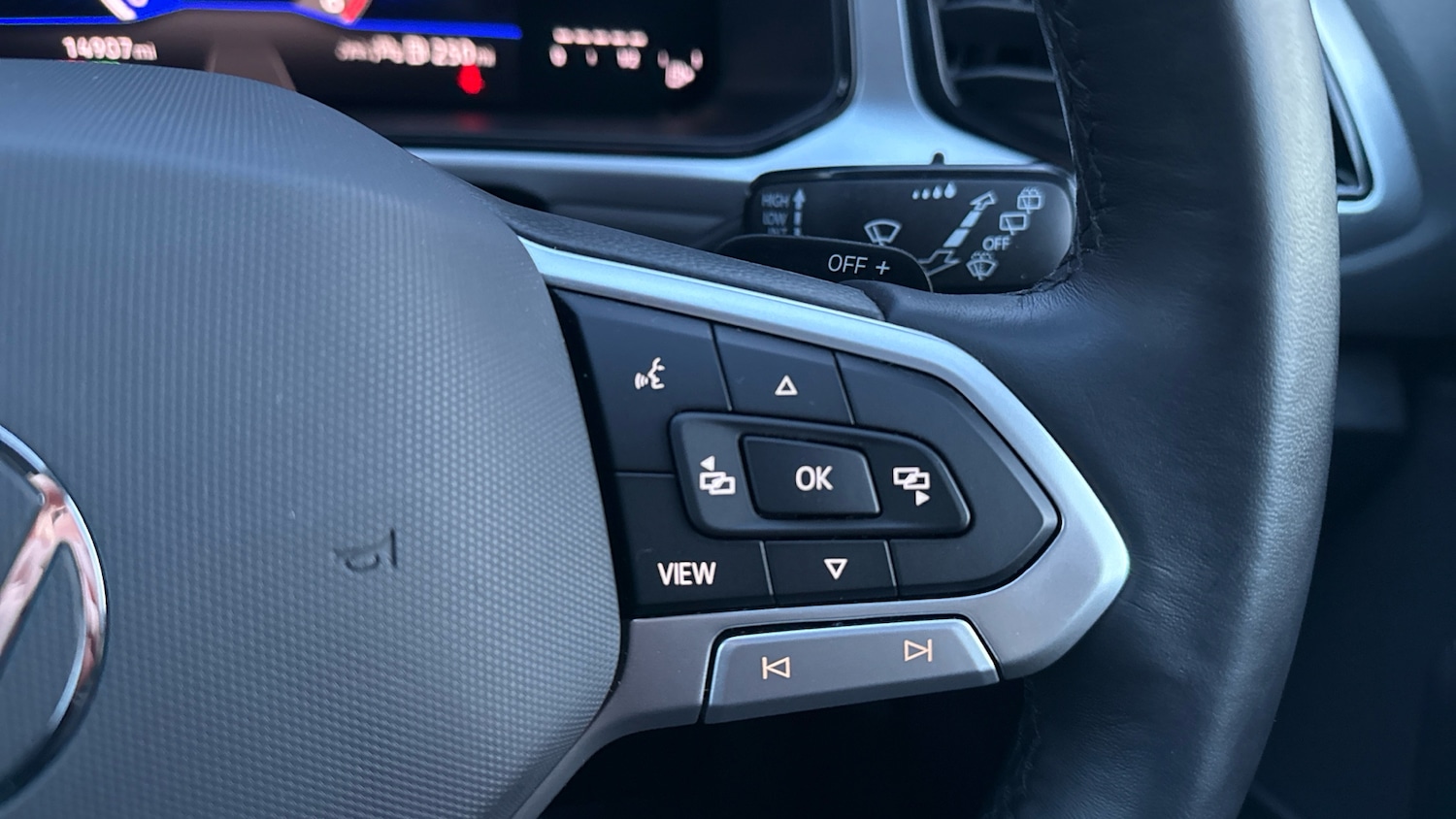 Used Volkswagen T-Roc 2025 for sale - 77370500: Photo 18