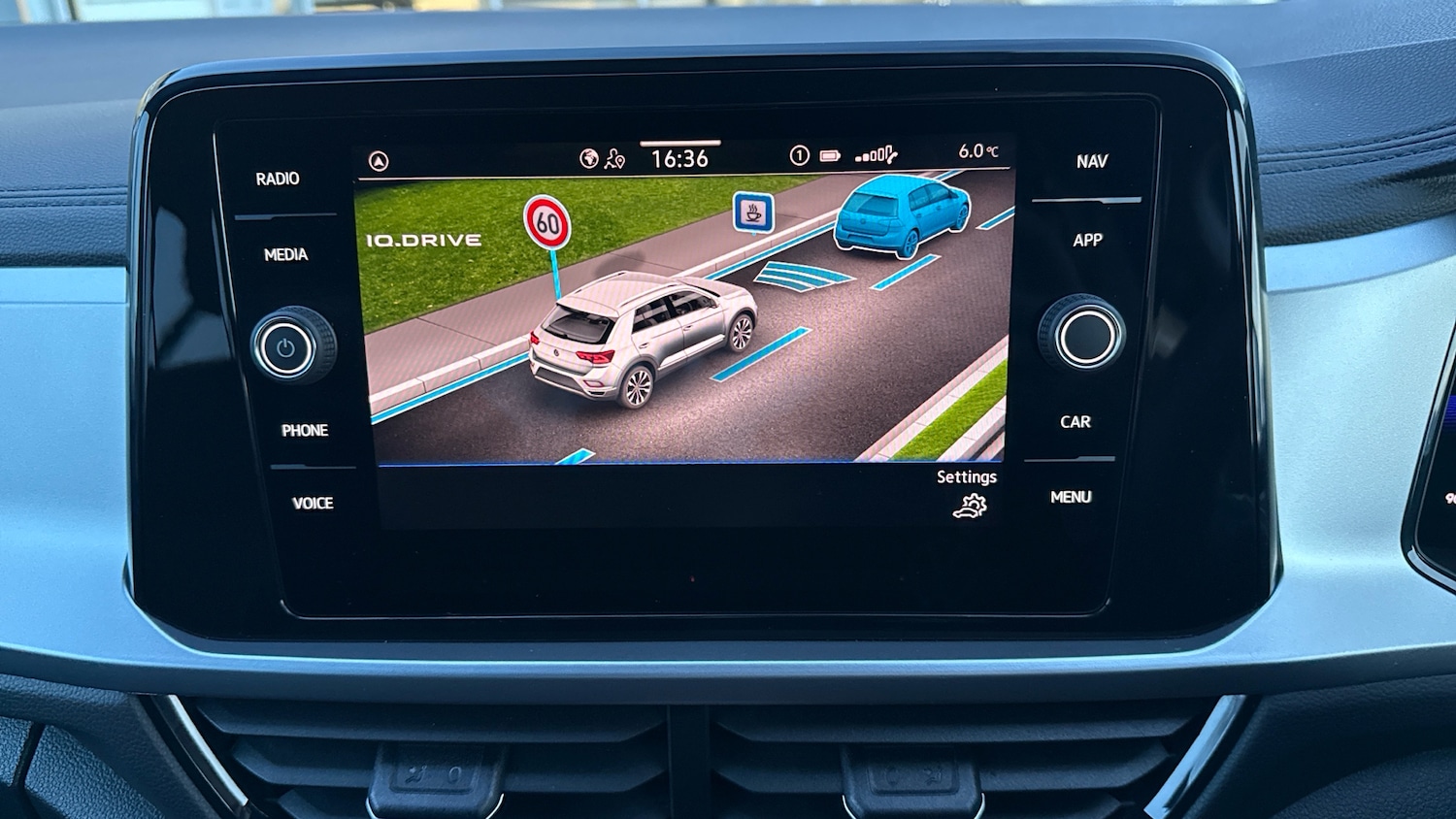 Used Volkswagen T-Roc 2025 for sale - 77370500: Photo 42