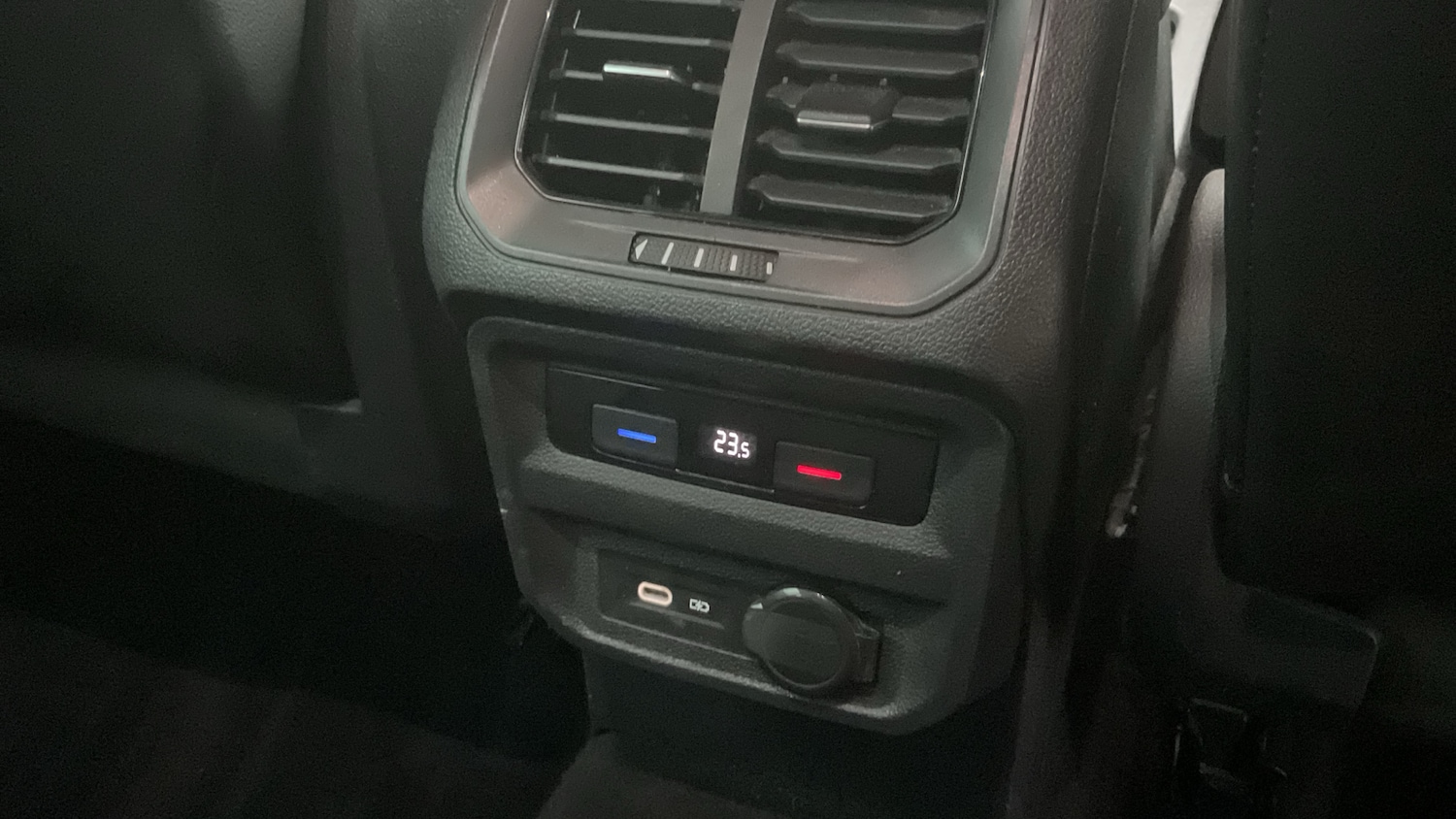 Used Volkswagen Tiguan 2021 for sale - 77420892: Photo 35