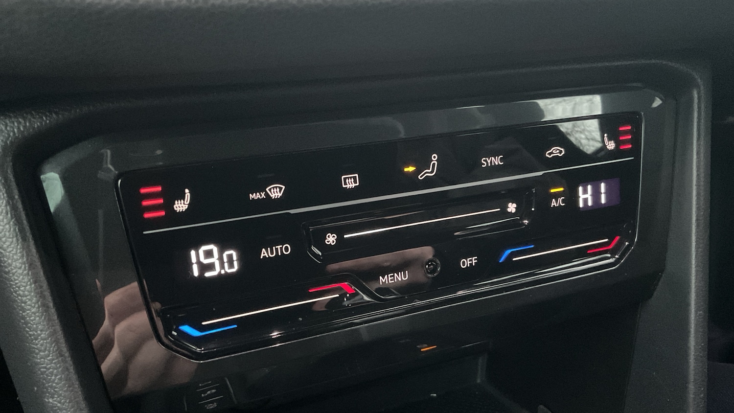 Used Volkswagen Tiguan 2021 for sale - 77420892: Photo 40