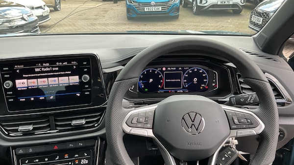 Used Volkswagen T-Roc 2025 for sale - 76075769: Photo 10