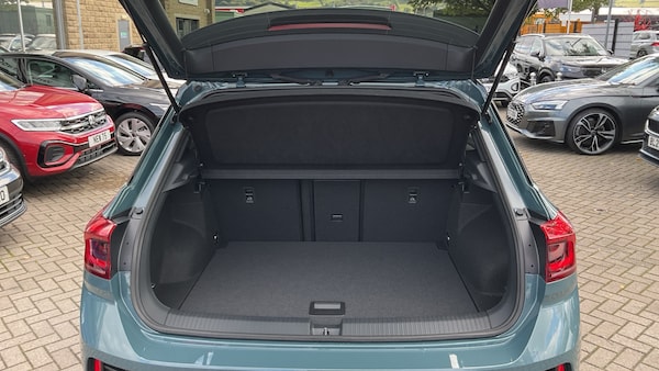 Used Volkswagen T-Roc 2025 for sale - 76075769: Photo 20