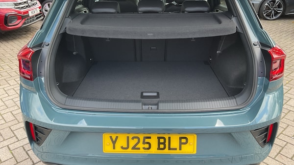 Used Volkswagen T-Roc 2025 for sale - 76075769: Photo 21