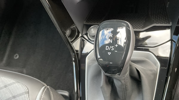 Used Volkswagen T-Roc 2025 for sale - 76075769: Photo 28