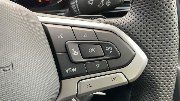Used Volkswagen T-Roc 2025 for sale - 76075769: Photo 40