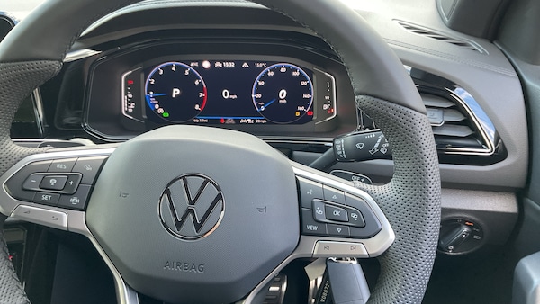Used Volkswagen T-Roc 2025 for sale - 76075769: Photo 45