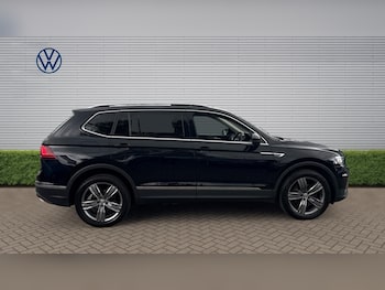 Used Volkswagen Tiguan Allspace 2020 for sale - 78857866: Photo