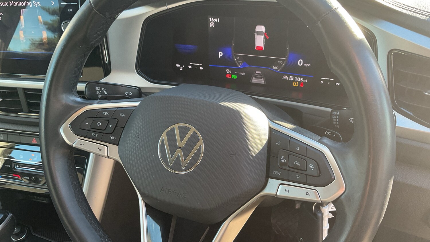 Used Volkswagen T-Roc 2022 for sale - 76063691: Photo 28