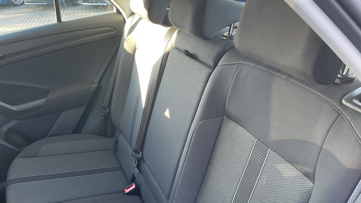 Used Volkswagen T-Roc 2022 for sale - 76063691: Photo 41