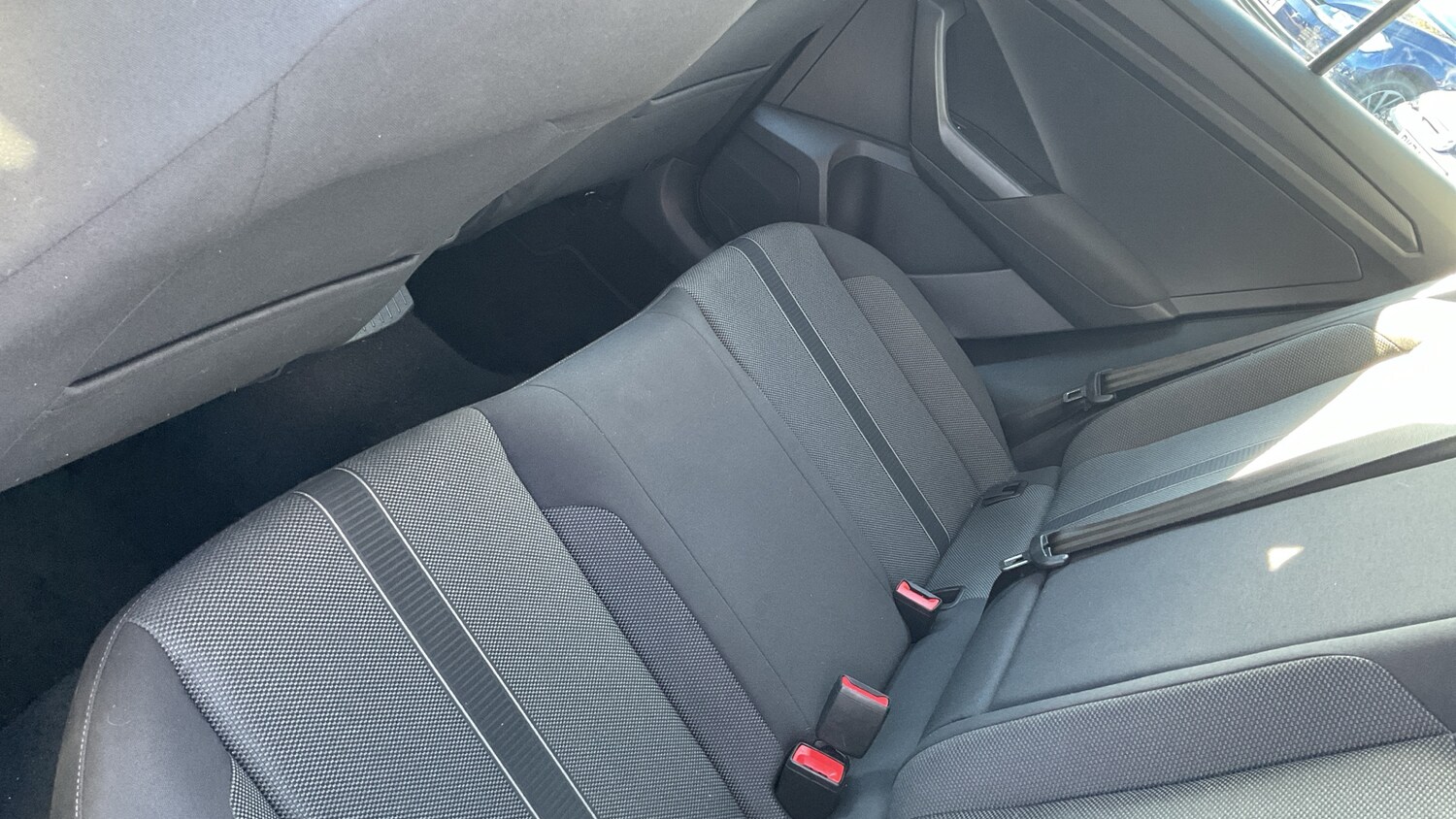 Used Volkswagen T-Roc 2022 for sale - 76063691: Photo 42