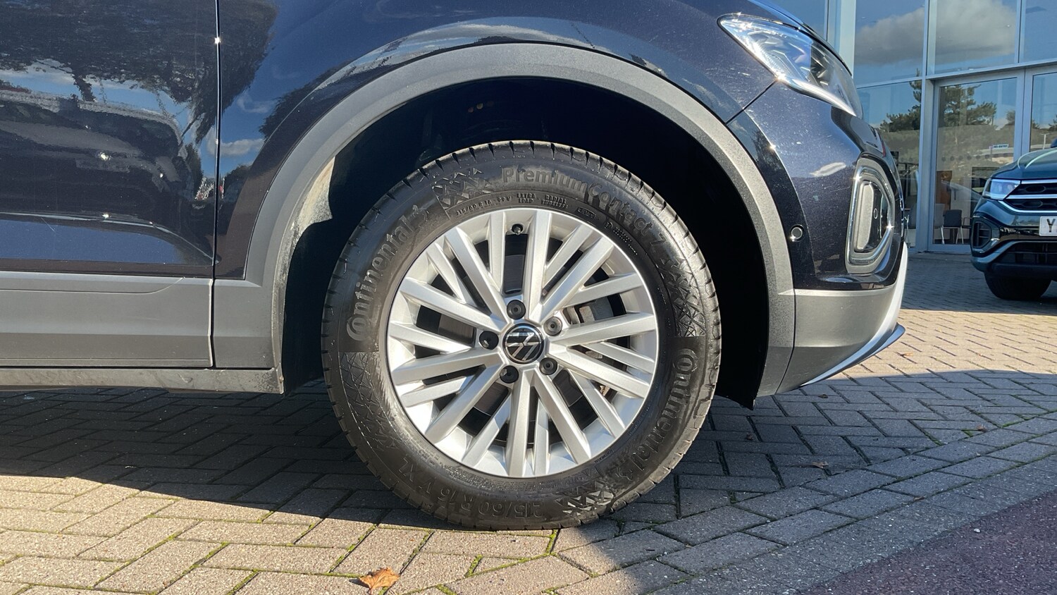 Used Volkswagen T-Roc 2022 for sale - 76063691: Photo 5