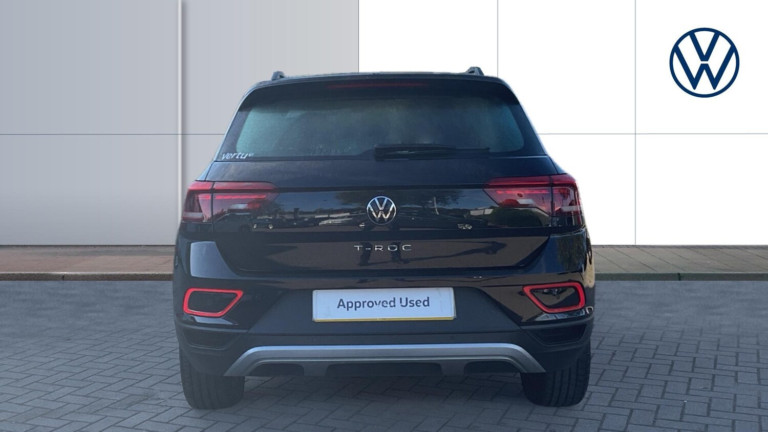 Used Volkswagen T-Roc 2022 for sale - 76063691: Photo 8