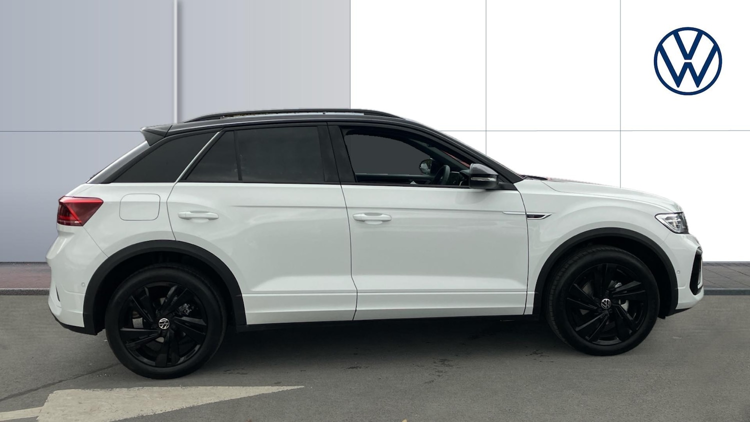 Used Volkswagen T-Roc 2025 for sale - 76374280: Photo 4
