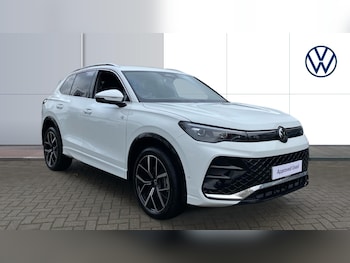 2025 (25) - 1.5 TSI 272 eHybrid R-Line 5dr DSG