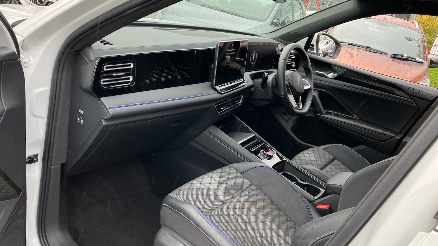 Used Volkswagen Tiguan 2025 for sale - 76374285: Photo 2