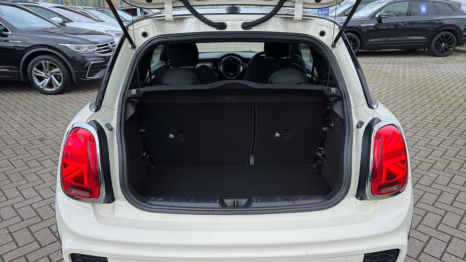 Used MINI Hatch 2019 for sale - 77366026: Photo 4