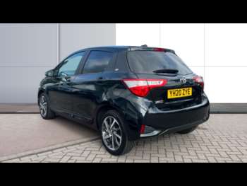 Used Toyota Yaris 2020 for sale - 74915186: Photo