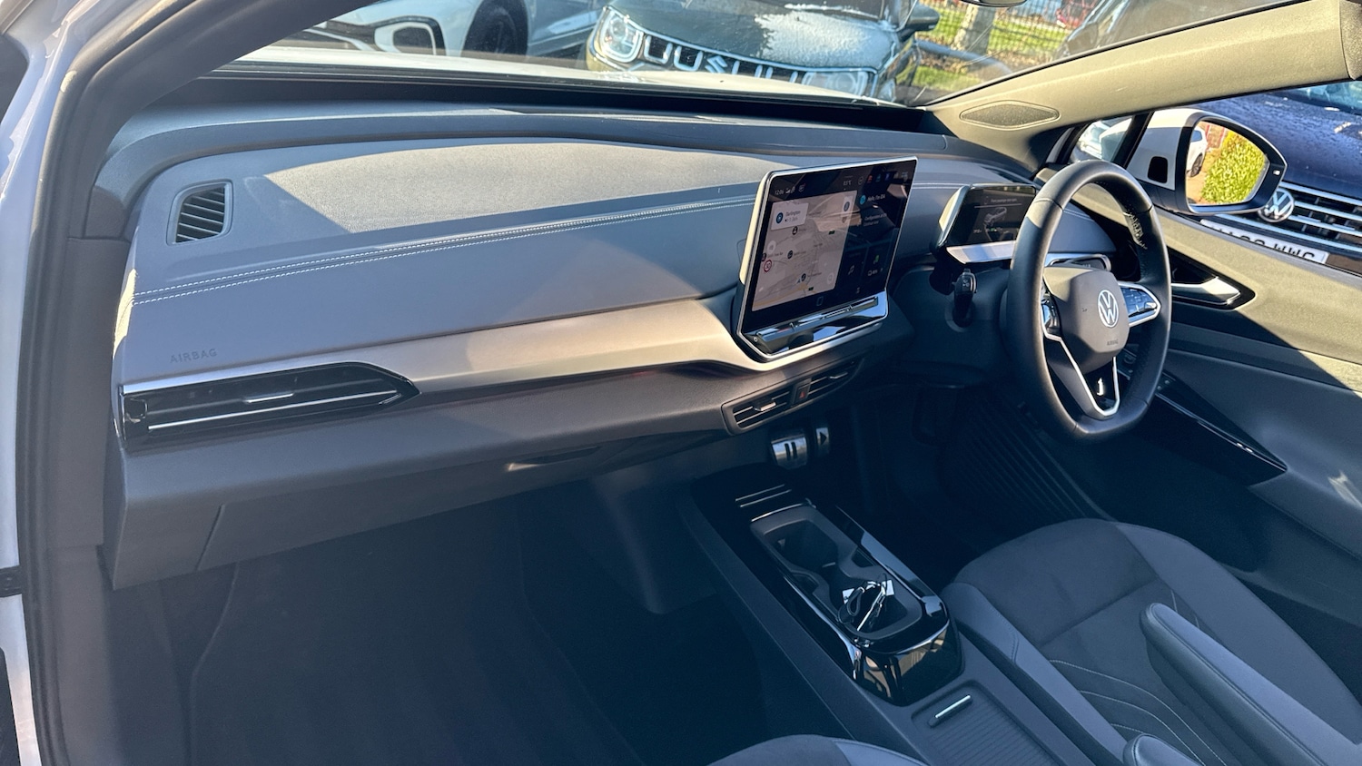 Used Volkswagen ID.4 2025 for sale - 77116435: Photo 2