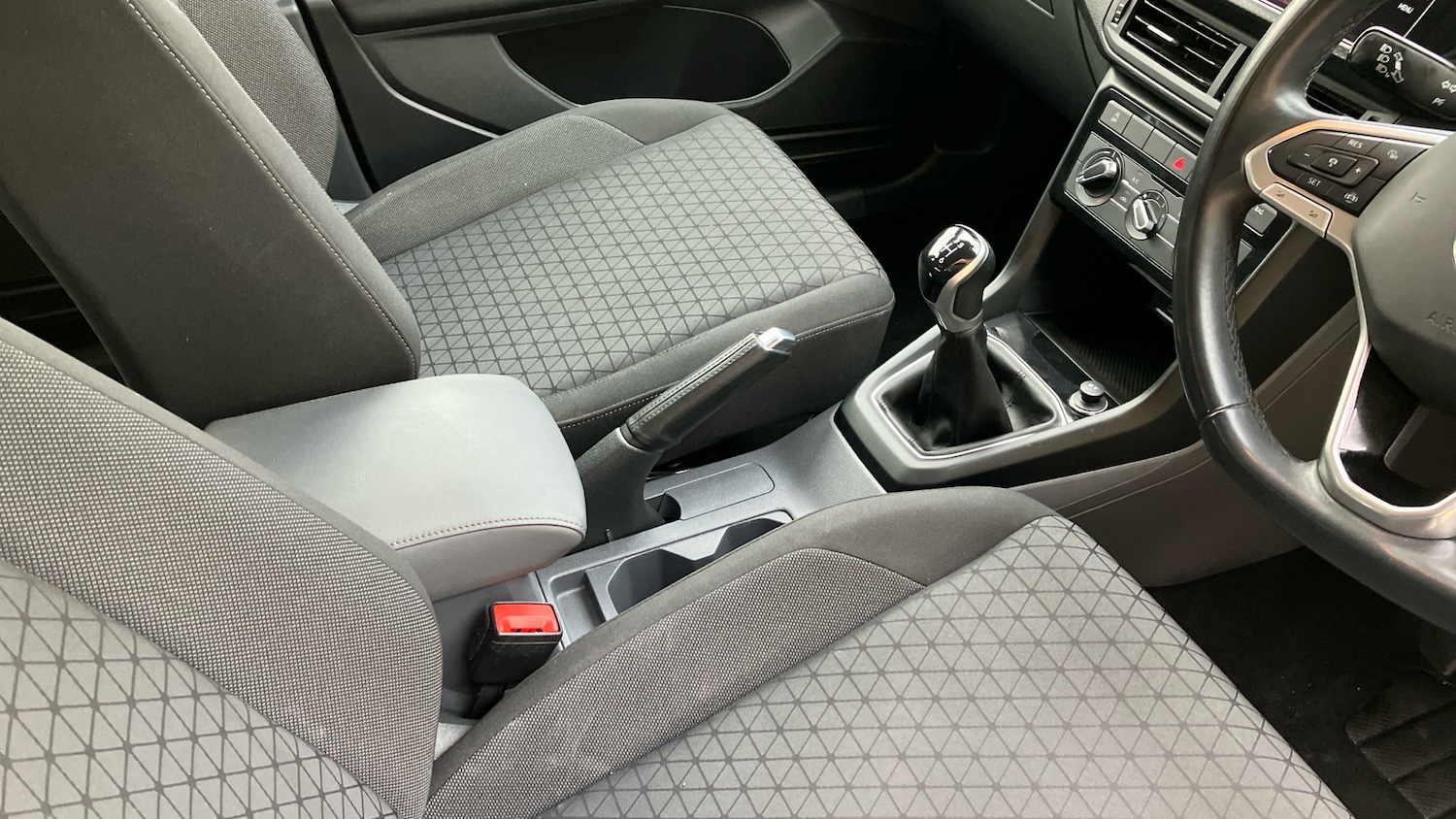 Used Volkswagen T-Cross 2021 for sale - 76517519: Photo 14