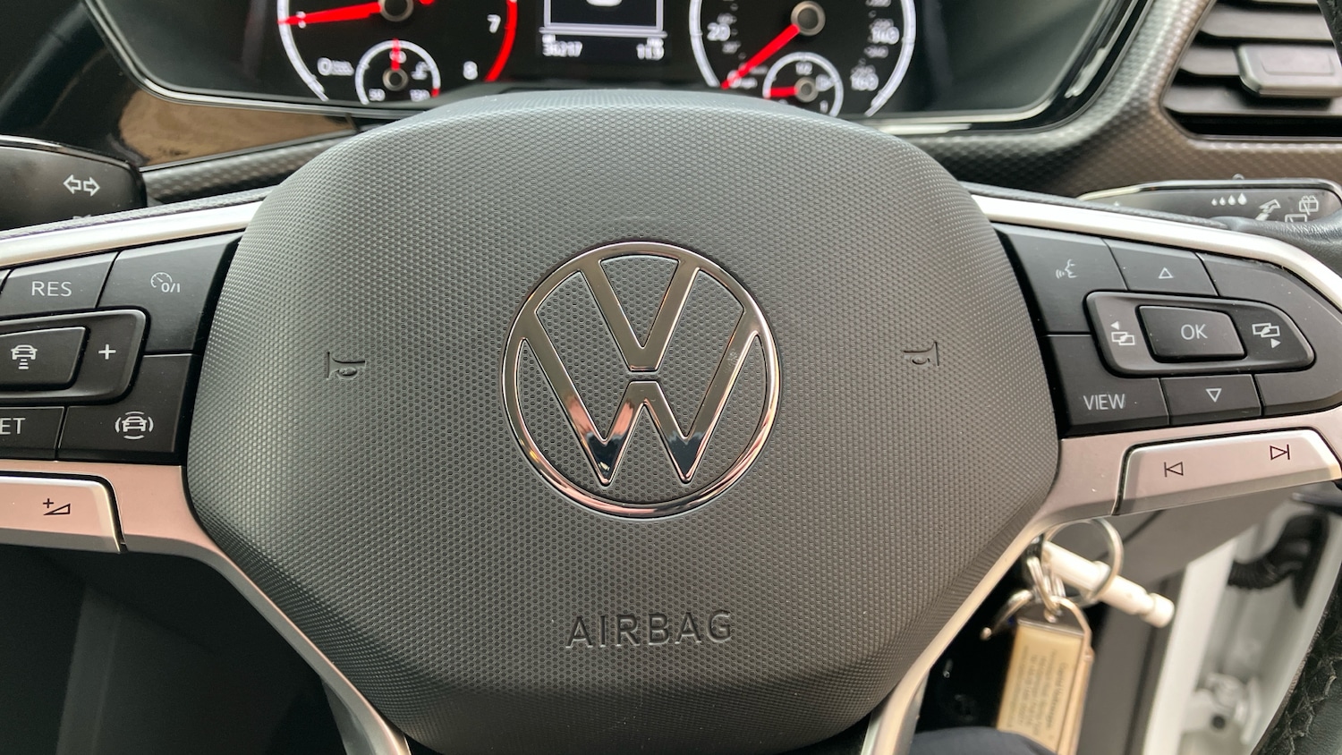 Used Volkswagen T-Cross 2021 for sale - 76517519: Photo 44