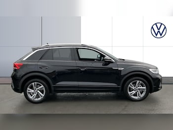 Used Volkswagen T-Roc 2025 for sale - 76707658: Photo