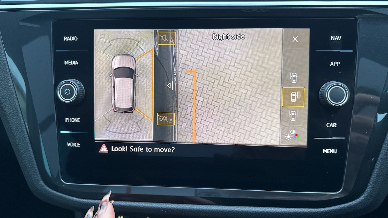 Used Volkswagen Tiguan 2020 for sale - 77759156: Photo 32