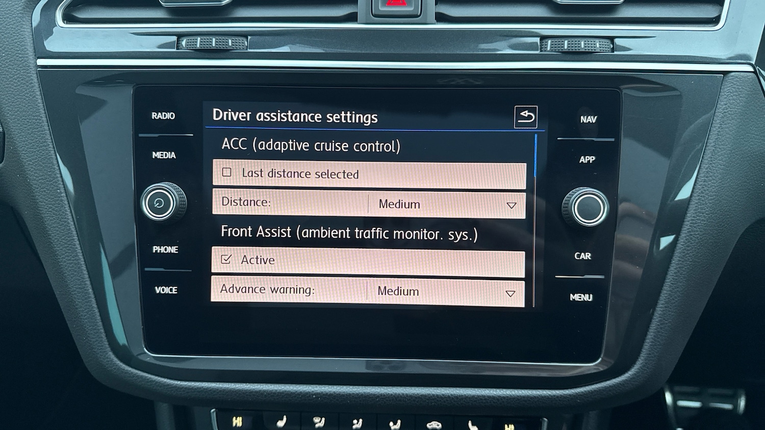 Used Volkswagen Tiguan 2020 for sale - 77759156: Photo 39