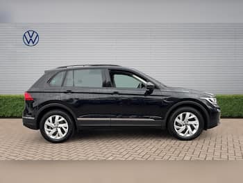 Used Volkswagen Tiguan 2023 for sale - 79690444: Photo