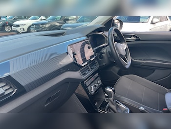 Used Volkswagen T-Cross 2023 for sale - 78164616: Photo