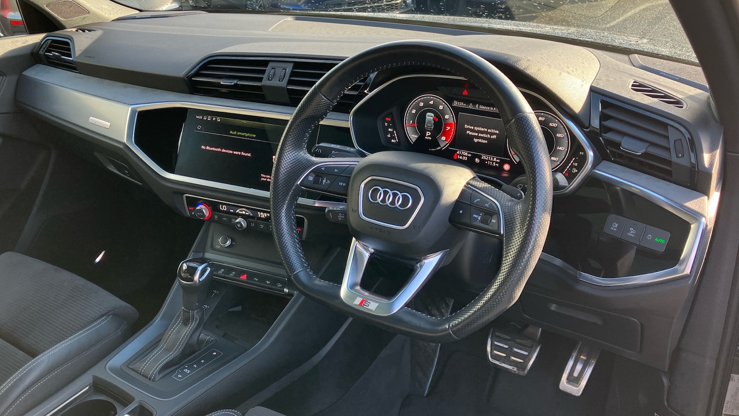 Used Audi Q3 2020 for sale - 76392205: Photo 11