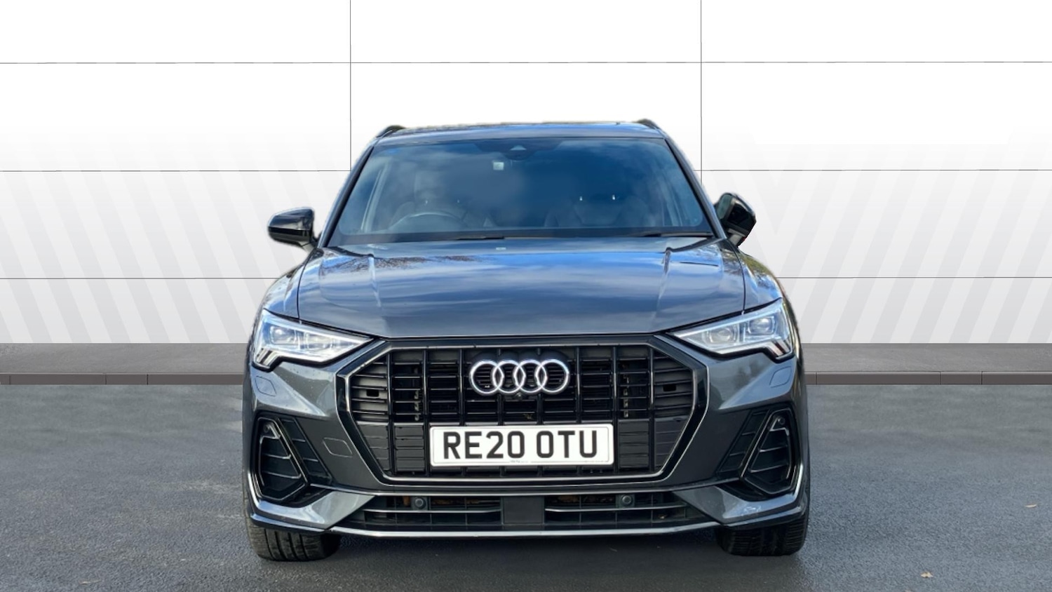 Used Audi Q3 2020 for sale - 76392205: Photo 3