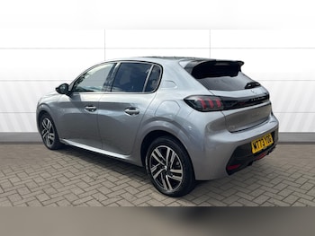 Used Peugeot 208 2023 for sale - 76262789: Photo 2