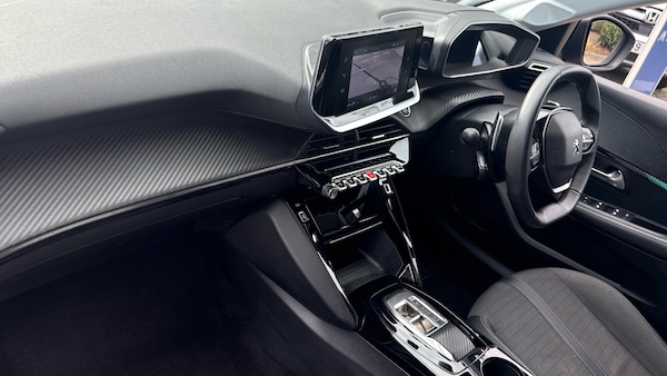 Used Peugeot 208 2023 for sale - 76262789: Photo 9