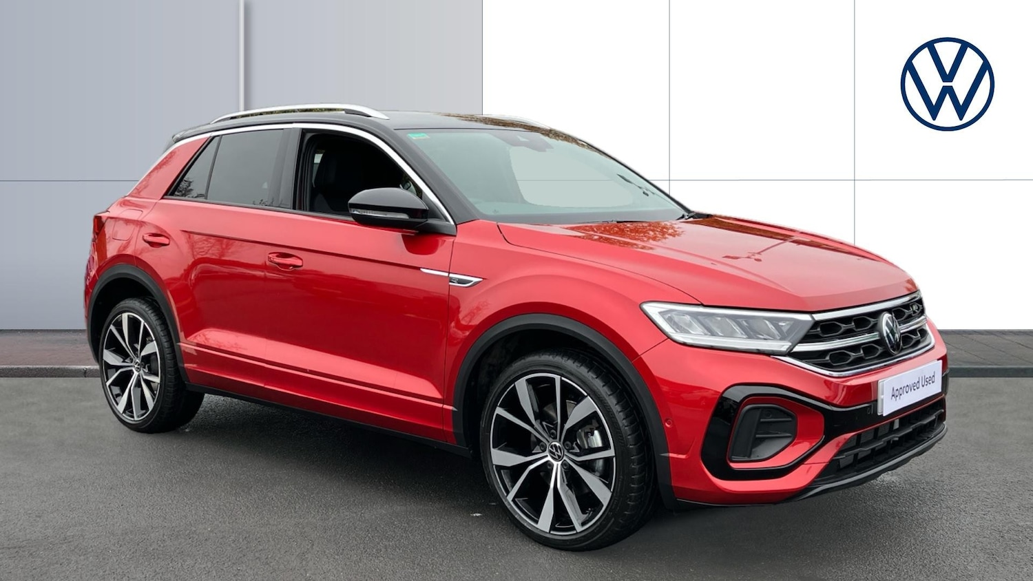 Used Volkswagen T-Roc 2024 for sale - 76319179: Photo 1