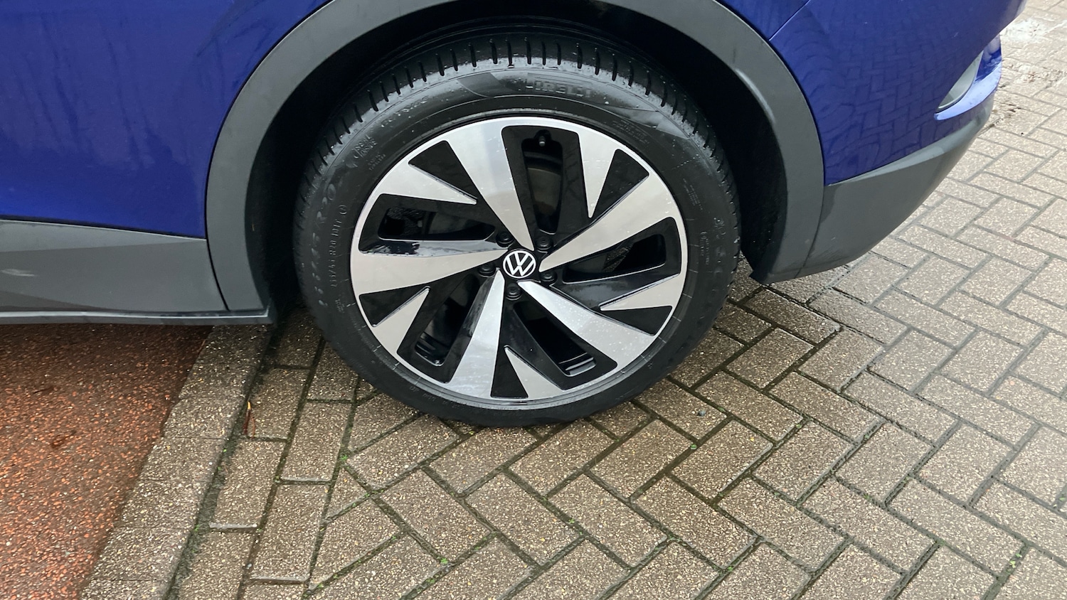 Used Volkswagen ID.4 2023 for sale - 76948178: Photo 36