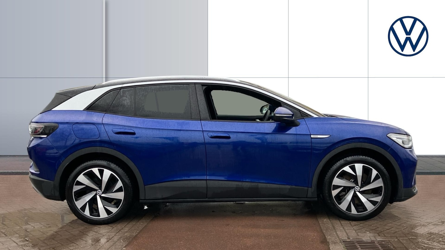 Used Volkswagen ID.4 2023 for sale - 76948178: Photo 4