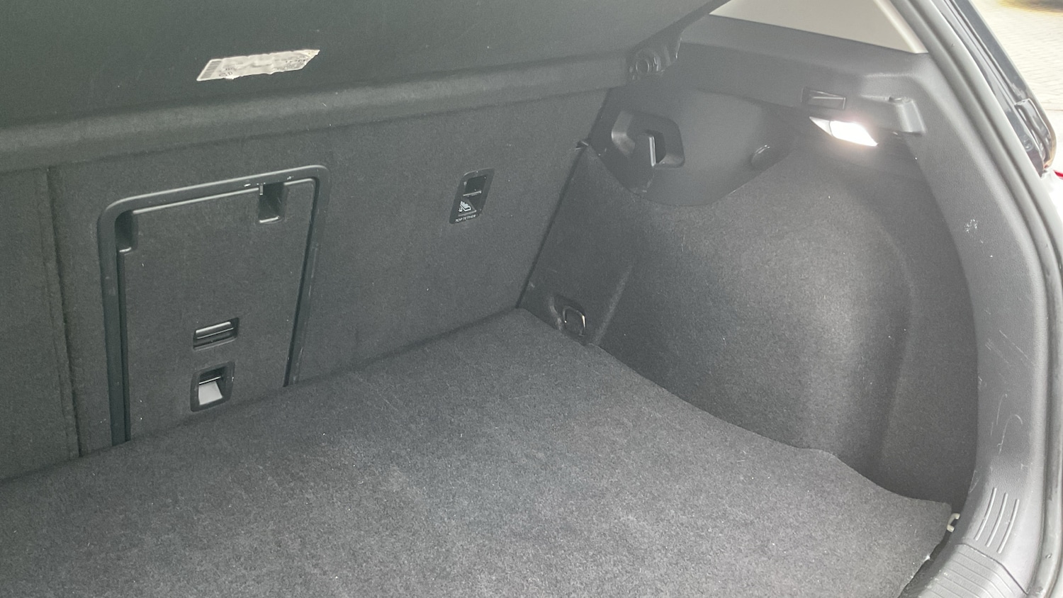 Used Volkswagen Golf 2022 for sale - 77271264: Photo 21