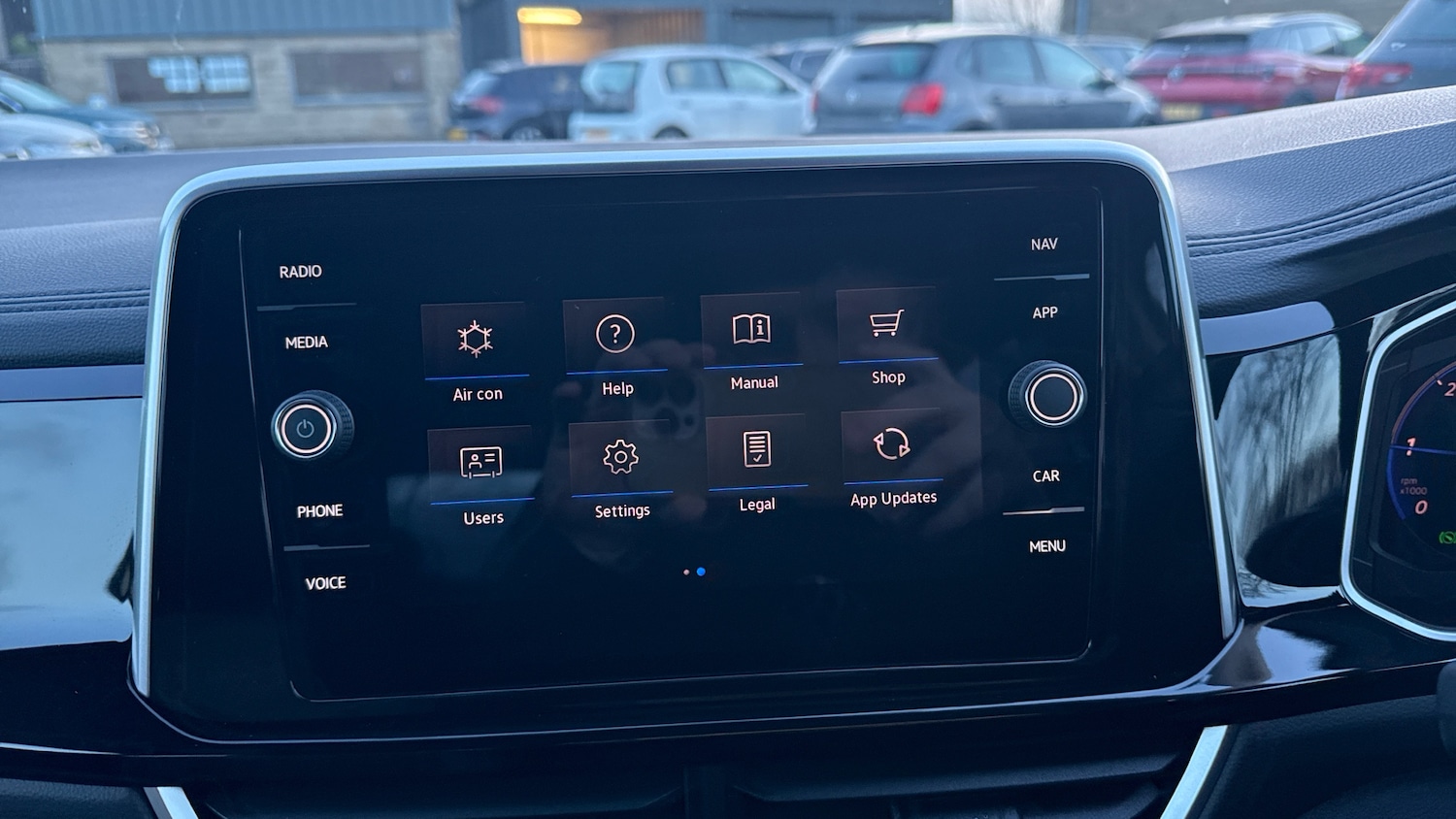 Used Volkswagen T-Roc 2025 for sale - 77342534: Photo 35