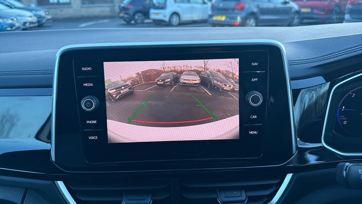 Used Volkswagen T-Roc 2025 for sale - 77342534: Photo 36