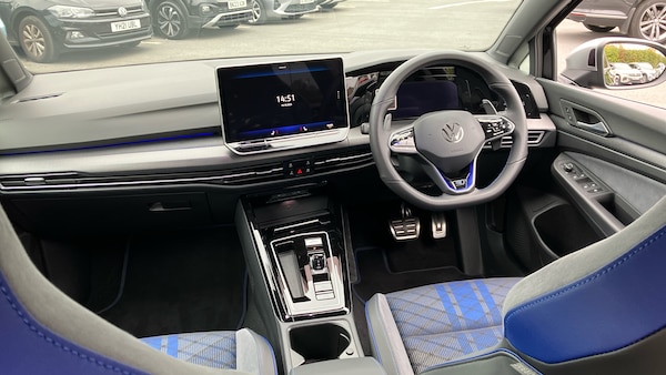 Used Volkswagen Golf 2025 for sale - 76253118: Photo 9