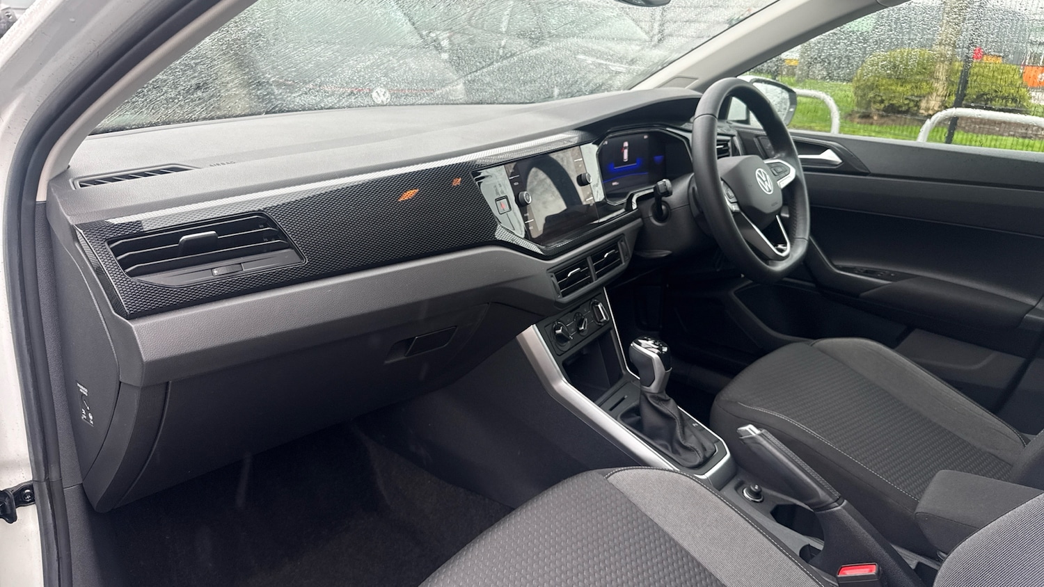 Used Volkswagen Polo 2022 for sale - 77733011: Photo 2