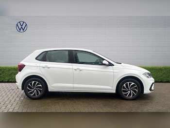 Used Volkswagen Polo 2022 for sale - 77733011: Photo