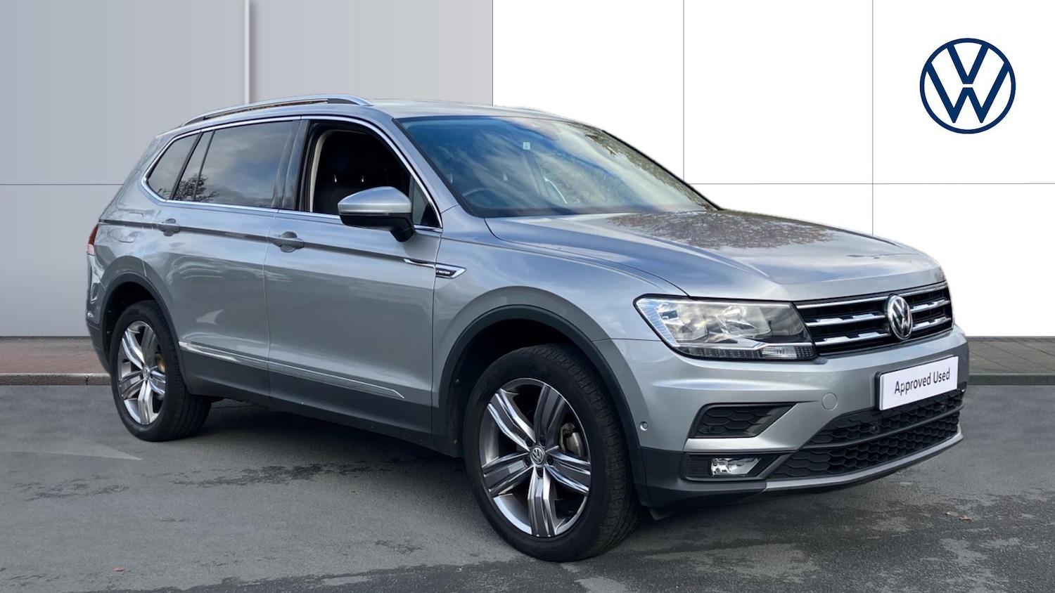 Used Volkswagen Tiguan Allspace 2021 for sale - 76384224: Photo 1
